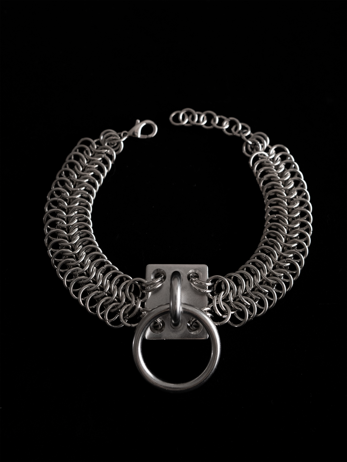 B choker