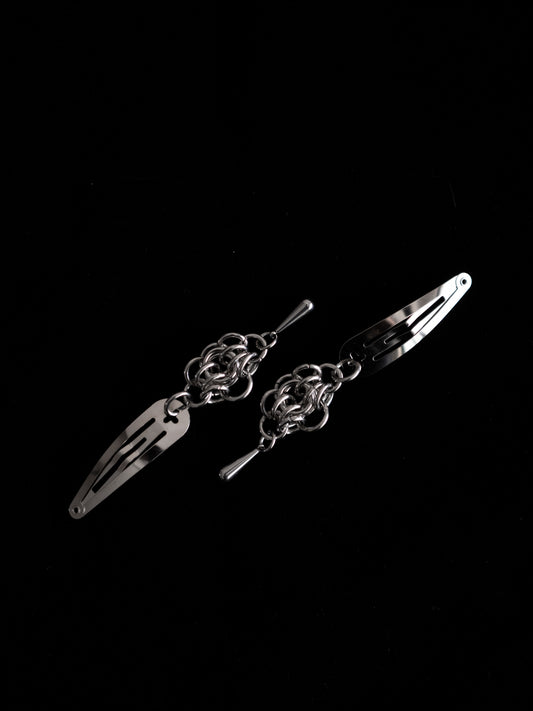 Lover's eye hair clip