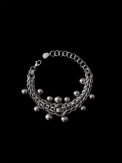 Hollow bracelet