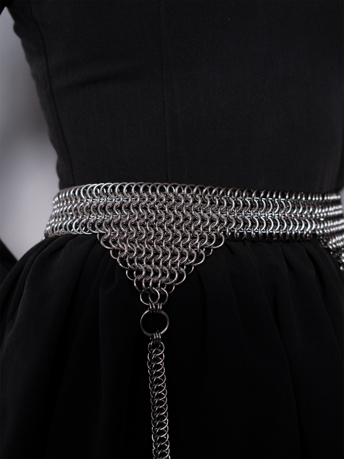 Liminal garter belt