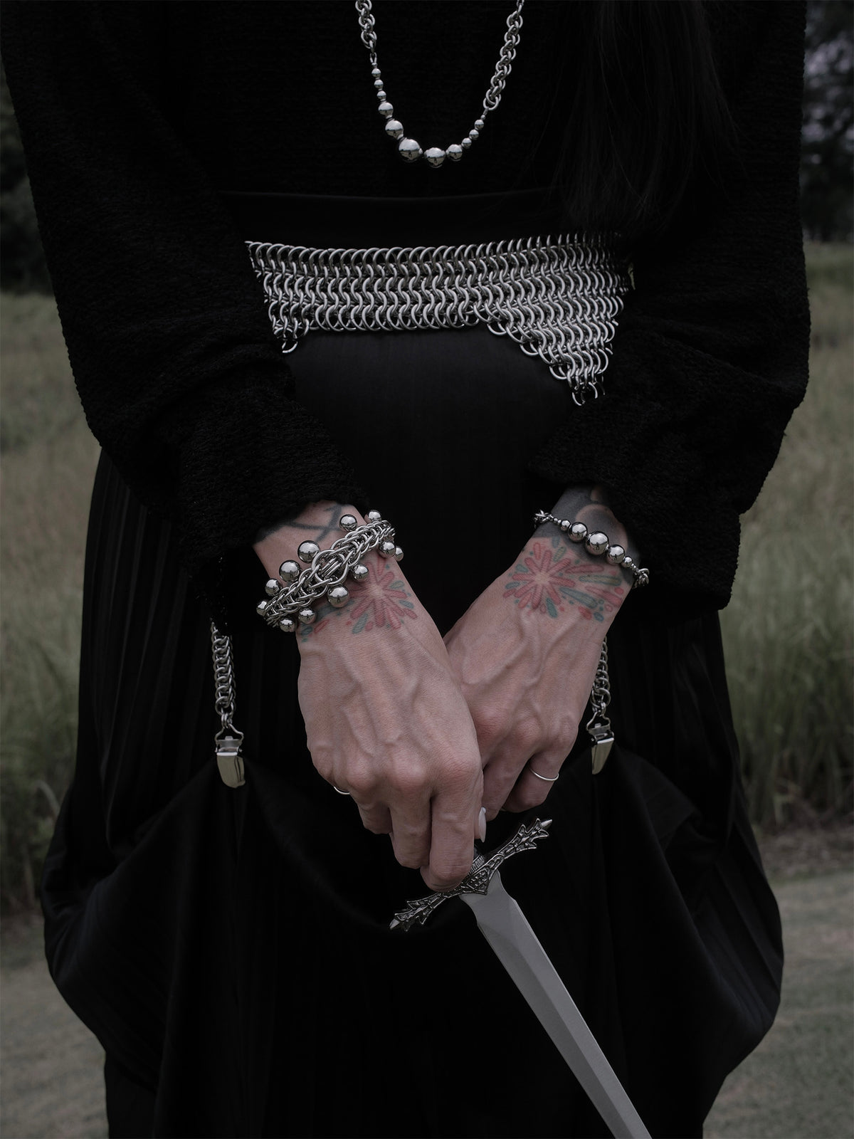 Hollow bracelet