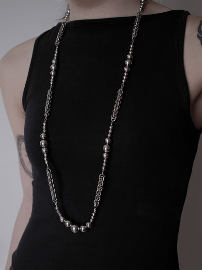Mourner's necklace