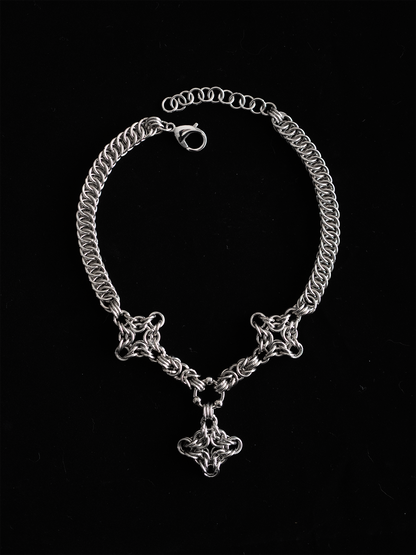 Trinity necklace