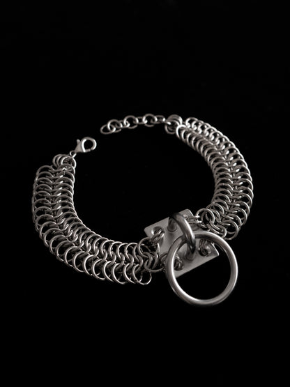 B choker